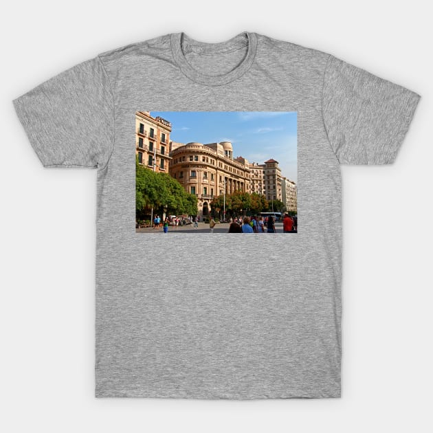 Plaça de Catalunya T-Shirt by tomg